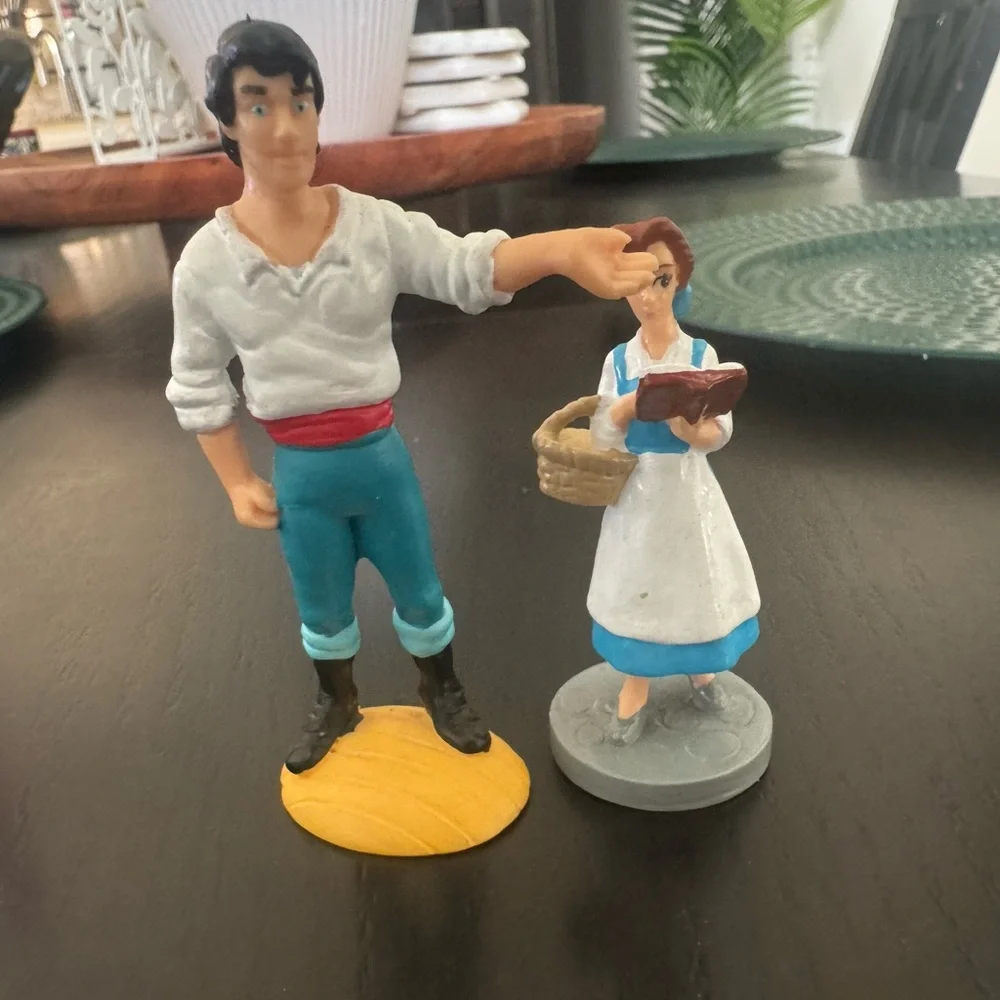 Vintage Disney Figurine Set - 1998’s